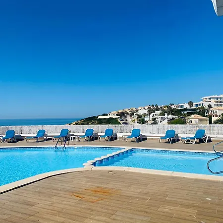 Magnolia 303 لاغوس